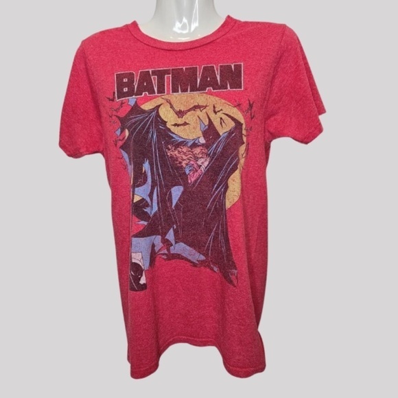 JACK OF ALL TRADES | DC BATMAN GRAPHIC SHORT SLEEVE SMALL - Picture 1 of 6